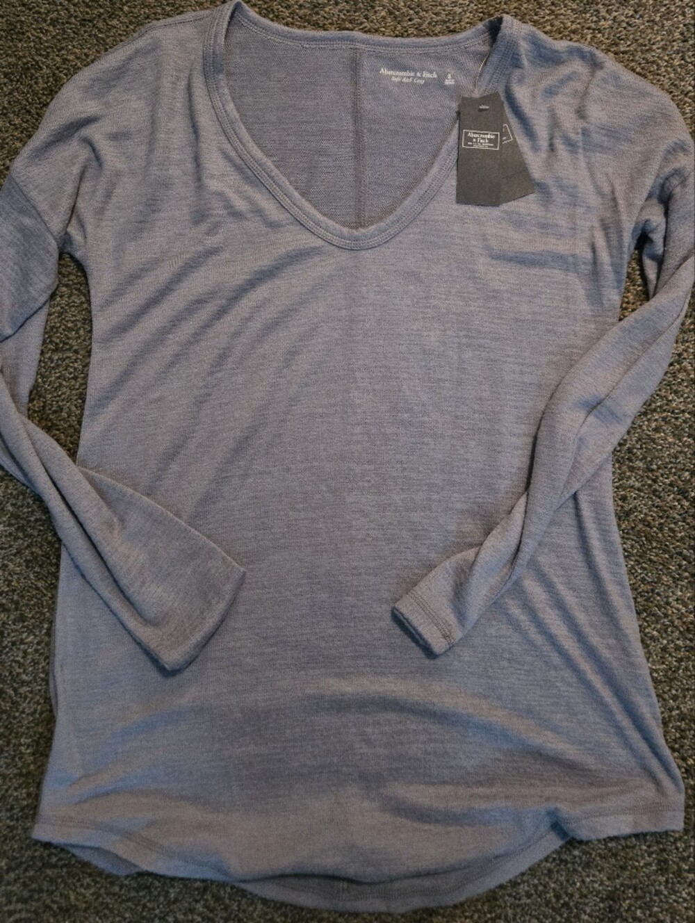 Abercrombie & Fitch Heathered Light Blue V-Neck Long Sleeve Top